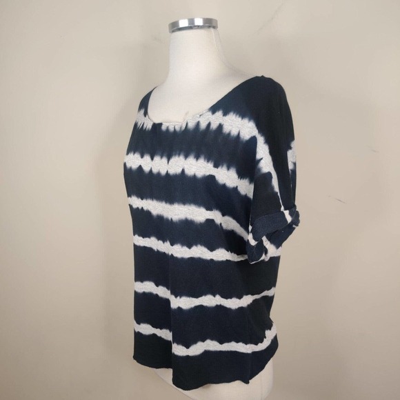 Bebe Top Tie Dye Short Sleeve Loose Fit Stretch Knit Shirt - Picture 4 of 8